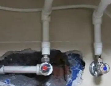 景泰卫生间漏水维修公司分享下卫生间漏水是我们日常生活中常见的一种